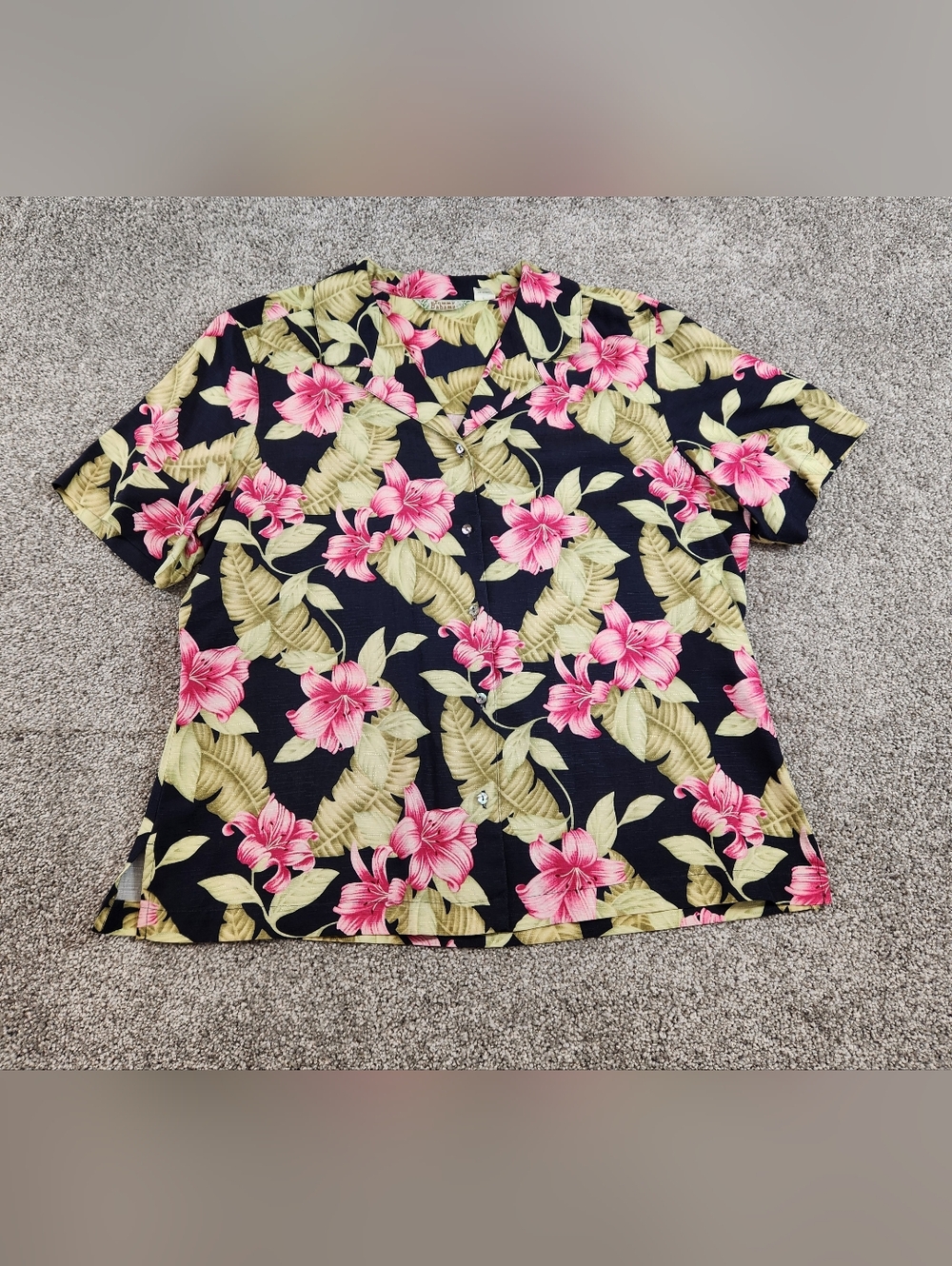 Tommy Bahama Short Sleeve Button Up 100% Silk Floral Blouse Women's Size XL